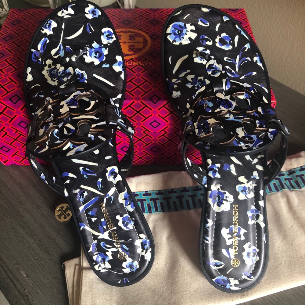 NEW!! Tory Burch Miller Sandals